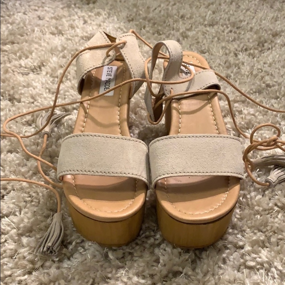 Steve Madden platform sandals